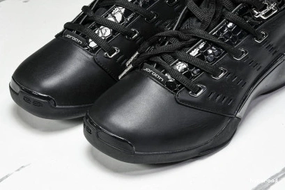 Hyperoad Chrome 17 Jordan Black Air OG Low 1020